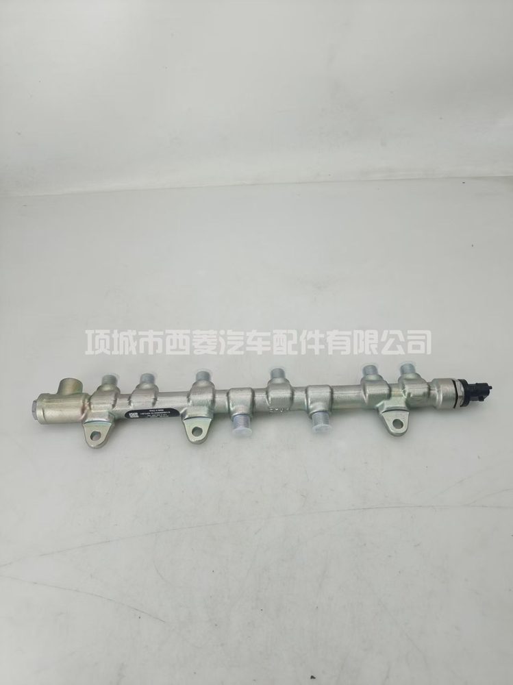 Injector 095000-8740